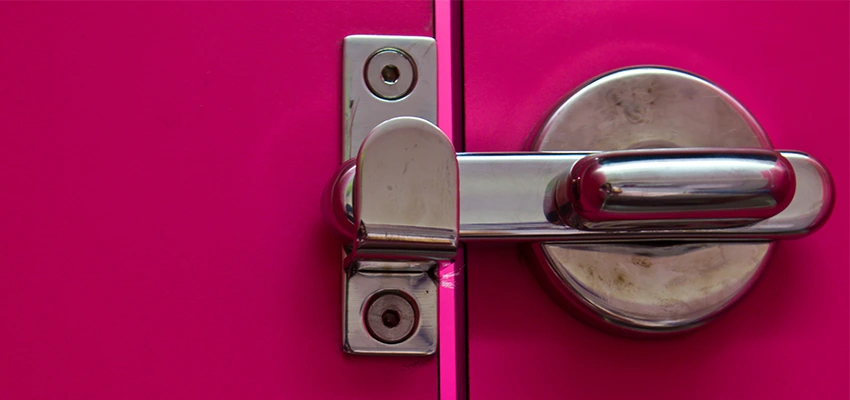 Childproof Gate Lock in Fort Pierce, Florida