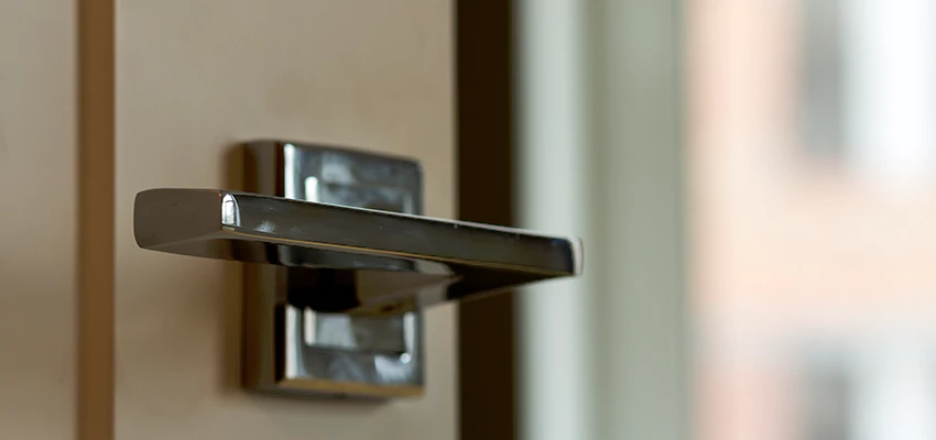 Door Lever Knob Repair in Fort Pierce, Florida